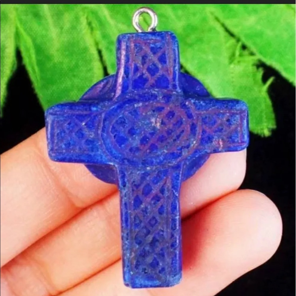 Lapis lazuli cross pendant